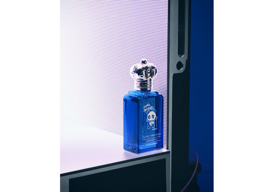 Strange Heavens presenta Out of the Blue | exclusivo en Maison Niche